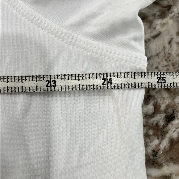 Columbia Men's White Performance Polo Shirt - Picture 4 of 8